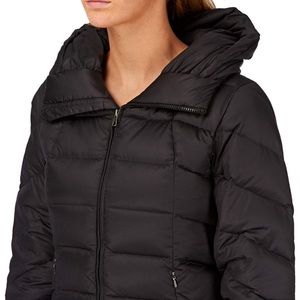 Patagonia Women’s Hyper Puff Jacket (Black)